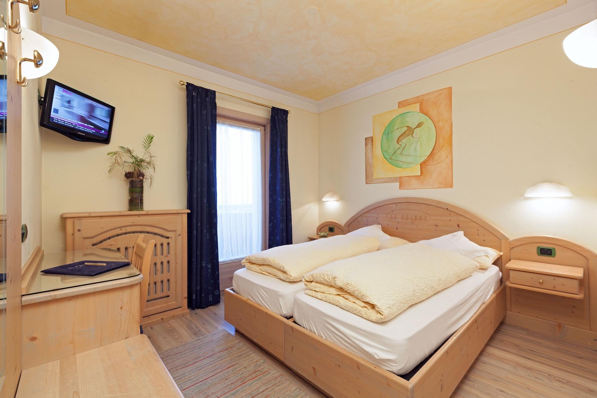 Hotel "La Suisse" Livigno Exterior foto