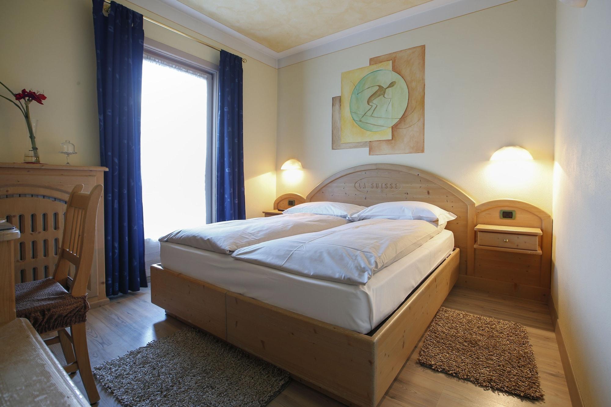 Hotel "La Suisse" Livigno Exterior foto