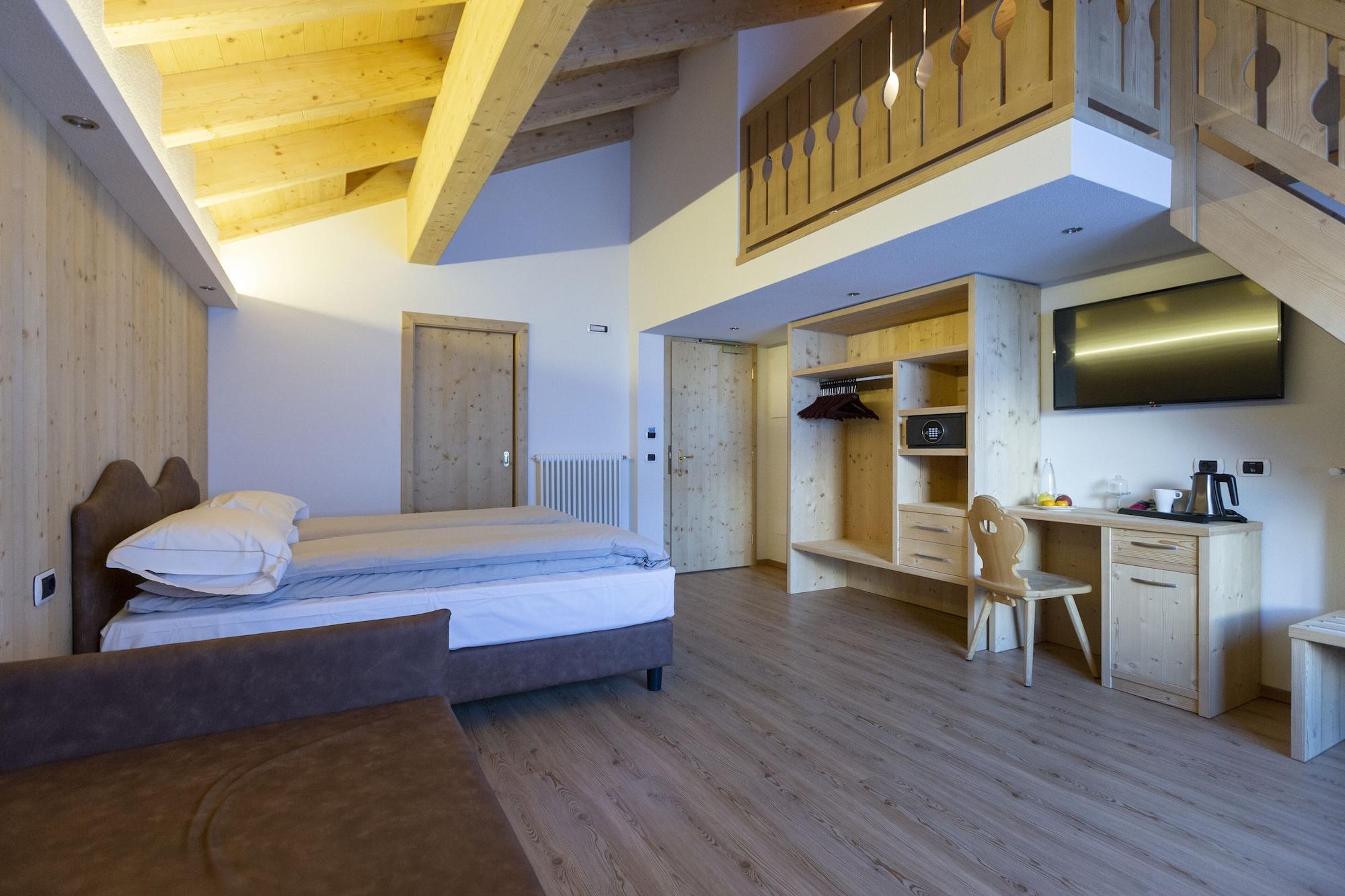 Hotel "La Suisse" Livigno Exterior foto