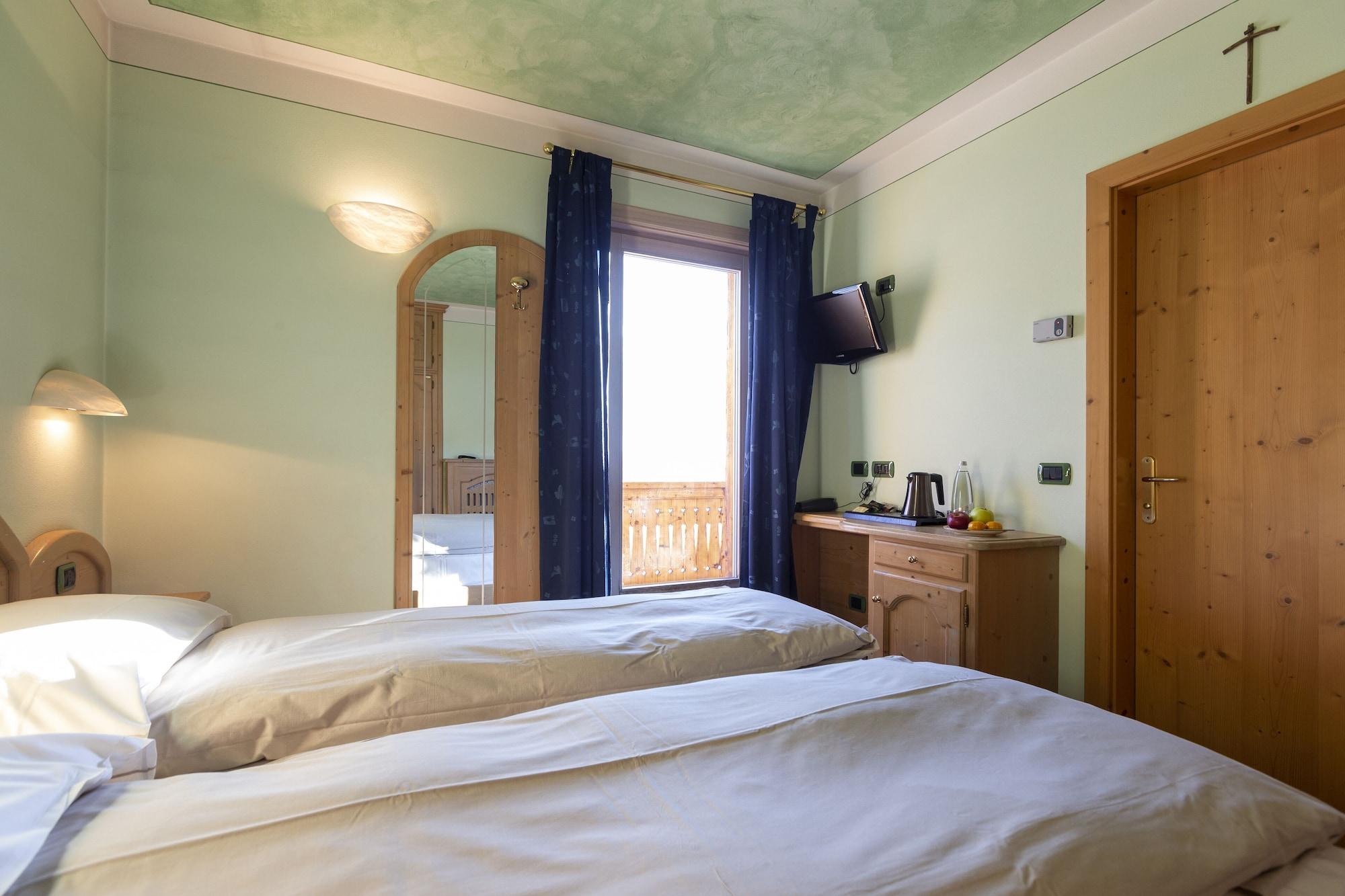 Hotel "La Suisse" Livigno Exterior foto