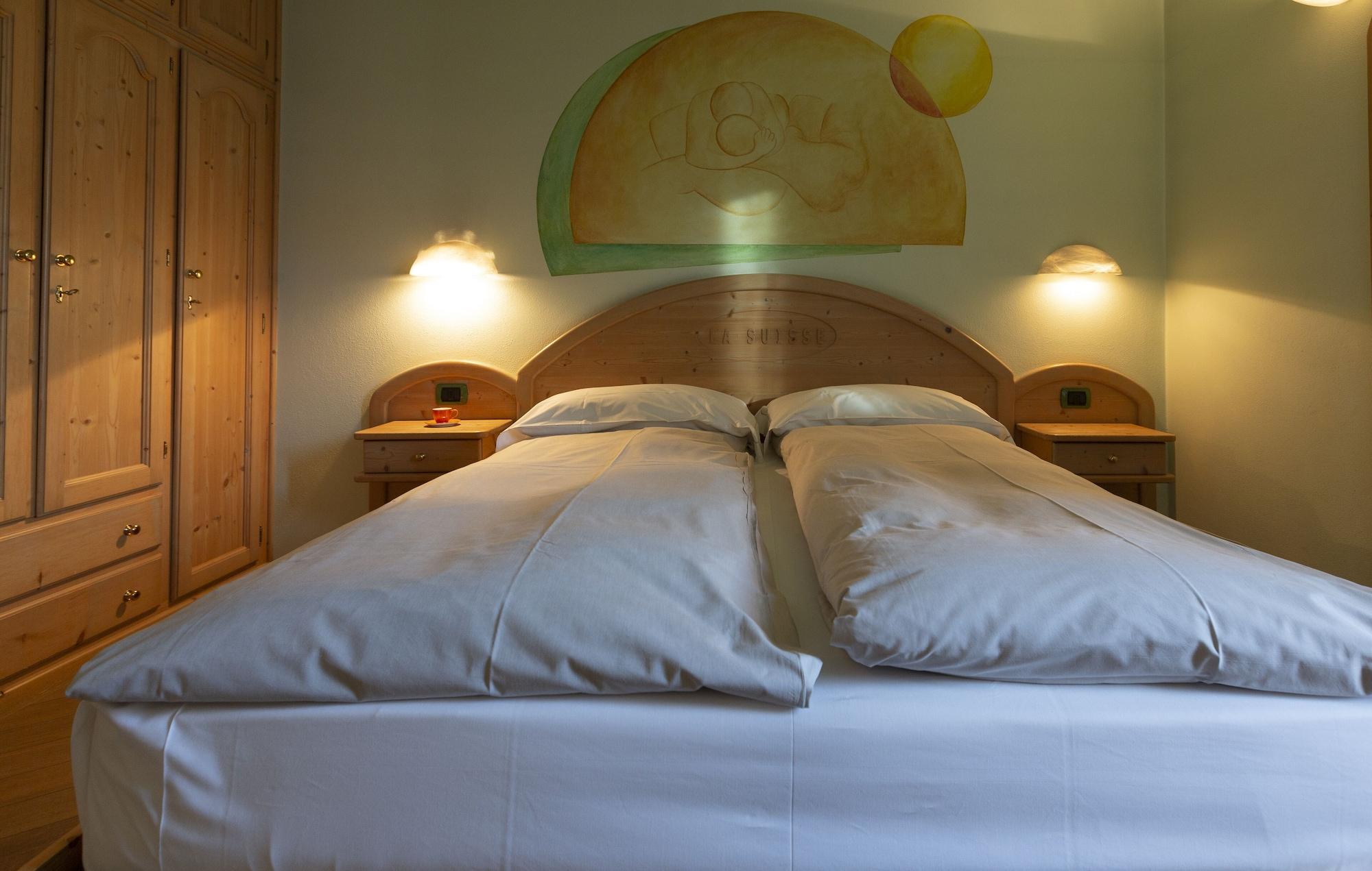 Hotel "La Suisse" Livigno Exterior foto